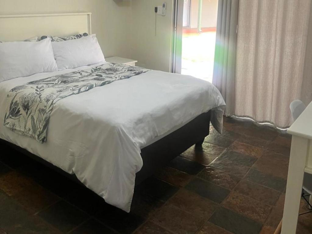 Karee Guesthouse Thabazimbi Bilik gambar